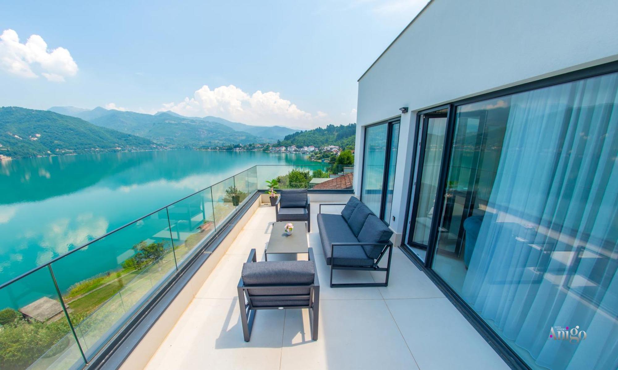 Royal Terrace Apartments Konjic Extérieur photo